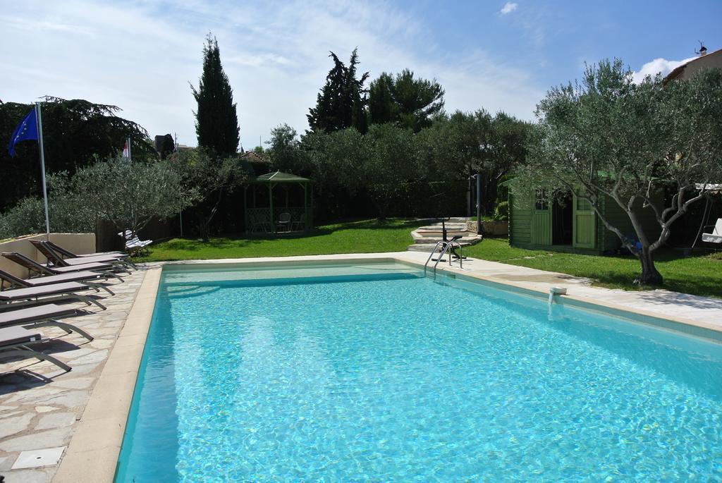 Bed and Breakfast La Vieille Bastide Flayosc Exterior foto